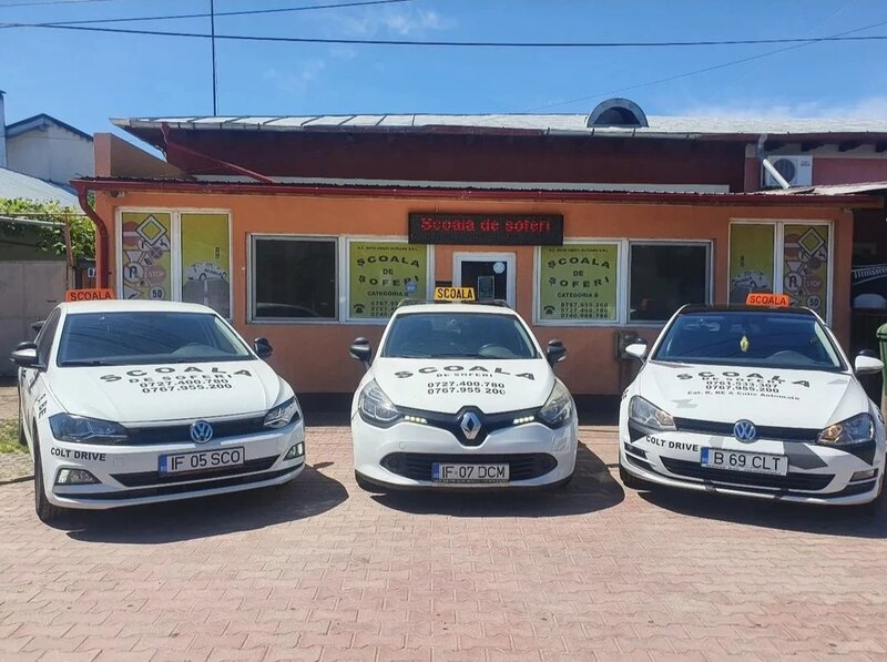 Colt Drive, scoala de soferi,